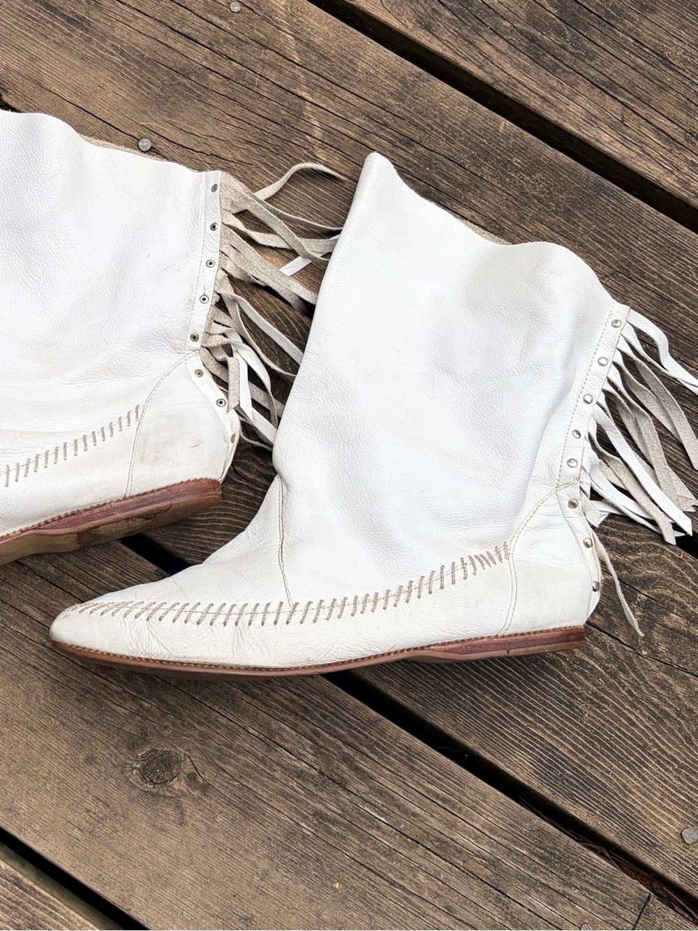 DIESSE Boots RARE 80’s Moccasins Fringe Retro Vintage Leather White Brown Size 7